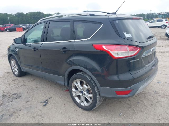1FMCU0J99EUC48225 Ford Escape Titanium
