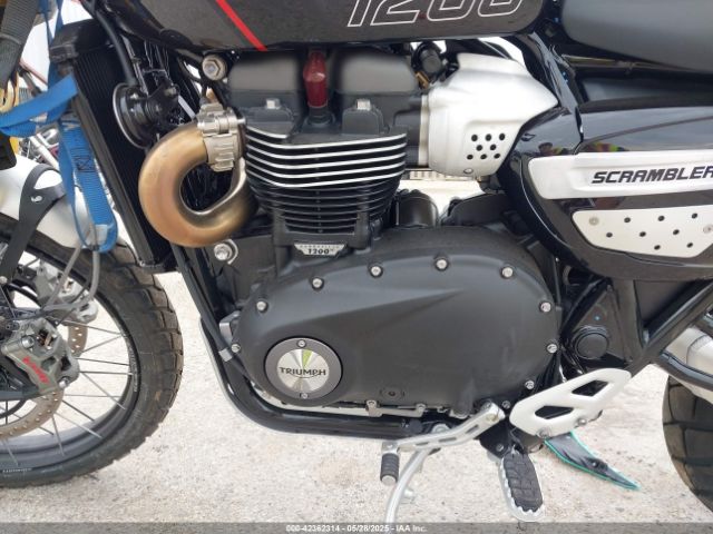 2025 TRIUMPH MOTORCYCLE SCRAMBLER SMTDS0HG9STCC0641 Photo 8