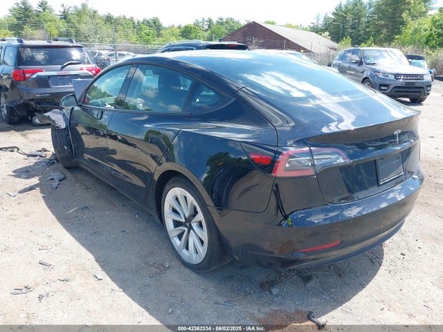 2022 TESLA MODEL 3 5YJ3E1EA2NF352883 Photo 2