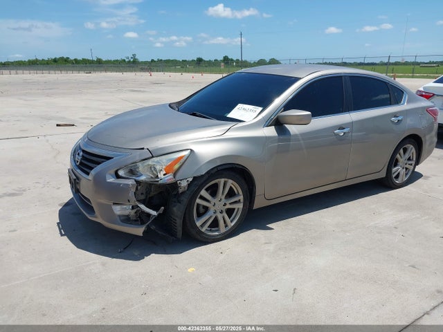 2013 Nissan Altima 3.5 S მანქანა იყიდება აუქციონზე, vin: 1N4BL3AP3DN466498, აუქციონის ნომერი: 42362355