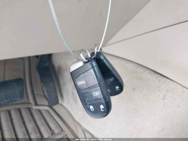2012 CHRYSLER 300 2C3CCAAG8CH273097 Photo 10