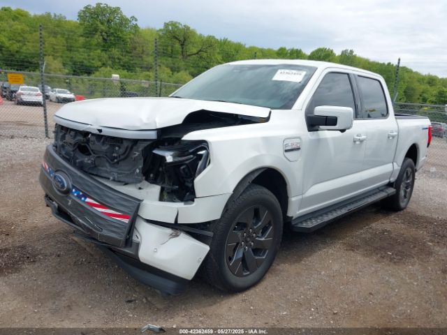 2022 FORD F-150 LIGHTNING 1FTVW1EL3NWG16132 Photo 1