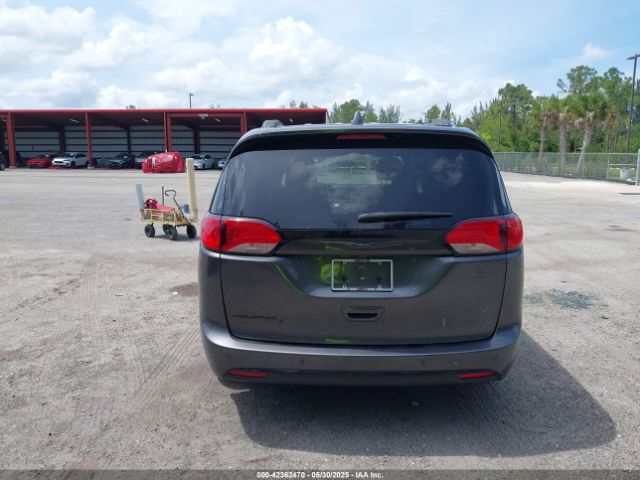2C4RC1EG7KR715554 Chrysler Pacifica Touring L Plus