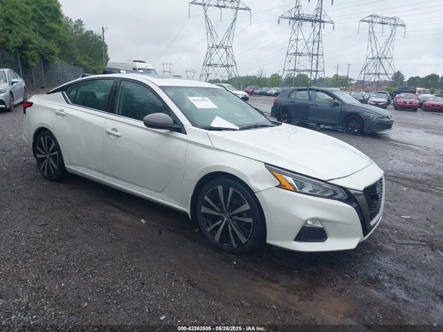1N4BL4CV3KC125984 Nissan Altima