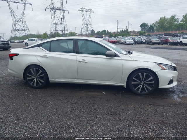 1N4BL4CV3KC125984 Nissan Altima