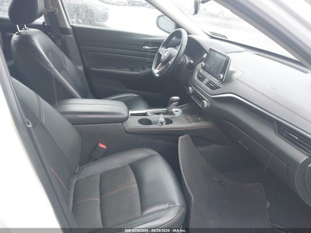 1N4BL4CV3KC125984 Nissan Altima