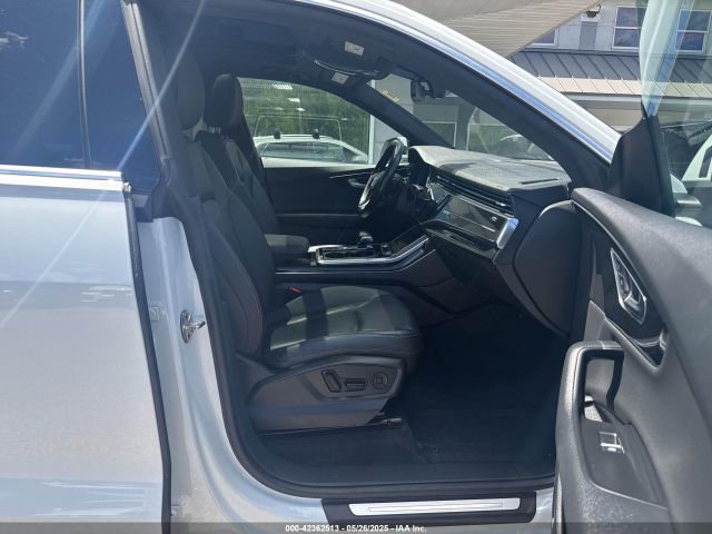 WA1BVAF15KD028897 Audi Q8 55 Premium