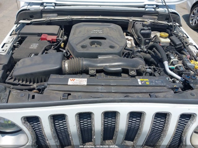 1C4HJXDN7JW232530 Jeep 2018