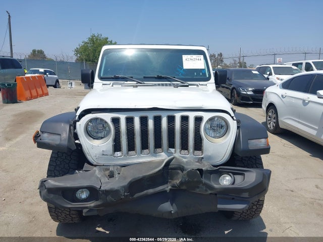 1C4HJXDN7JW232530 Jeep 2018