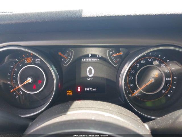1C4HJXDN7JW232530 Jeep 2018