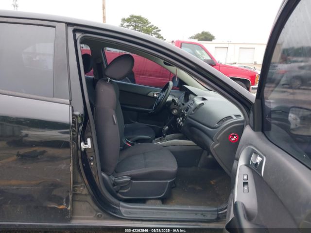 2013 KIA FORTE KNAFU4A29D5699060 Photo 4