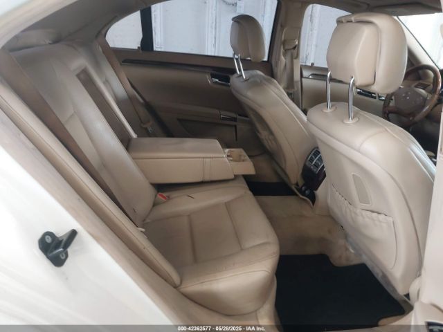 2010 MERCEDES-BENZ S 550 WDDNG8GB1AA352707 Photo 7