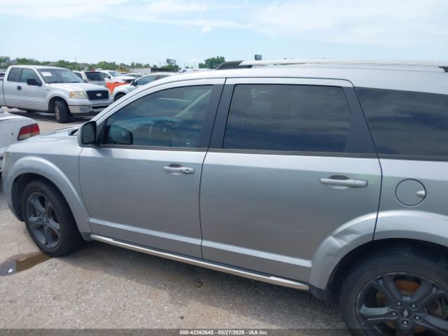 3C4PDCGG6JT379176 Dodge Journey Crossroad