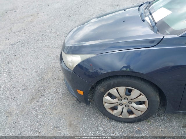 1G1PA5SH6E7287816 Chevrolet Cruze Ls Auto