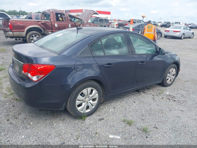1G1PA5SH6E7287816 Chevrolet Cruze Ls Auto