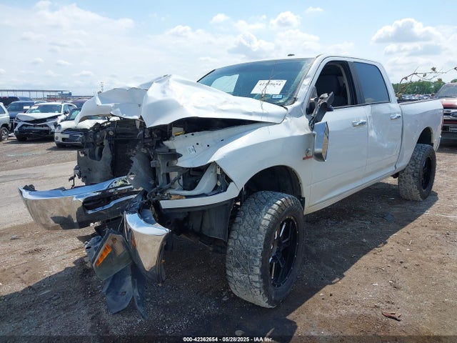 3C6UR5DL4FG684782 RAM 2015