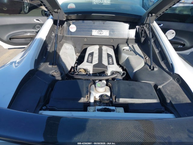 2015 AUDI R8 WUAAUAFG4FN000620 Photo 9