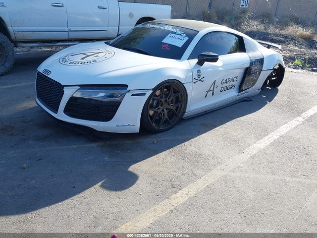 2015 AUDI R8 WUAAUAFG4FN000620 Photo 1