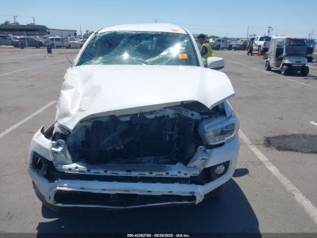 3TMAZ5CN0HM046001 Toyota Tacoma Sr5 V6
