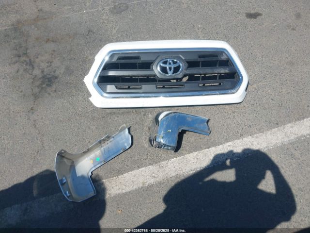 3TMAZ5CN0HM046001 Toyota Tacoma Sr5 V6
