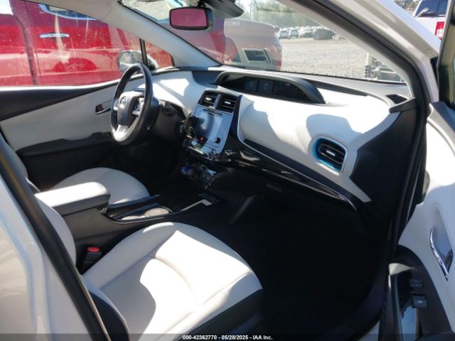 2017 TOYOTA PRIUS JTDKARFU1H3033538 Photo 4