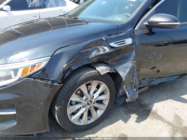 5XXGT4L33JG271167 KIA Optima Lx