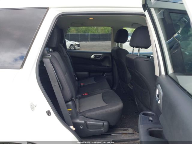 5N1DR2MNXHC688880 Nissan Pathfinder Sv