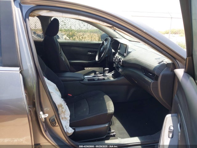 Nissan 2022 2022 3N1AB8CV0NY229766 Image 5