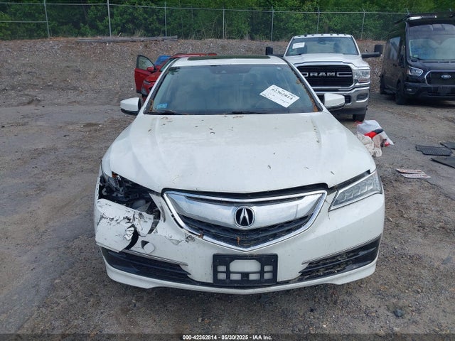 Acura j35y6 2015 19UUB2F5XFA009352 Image 12