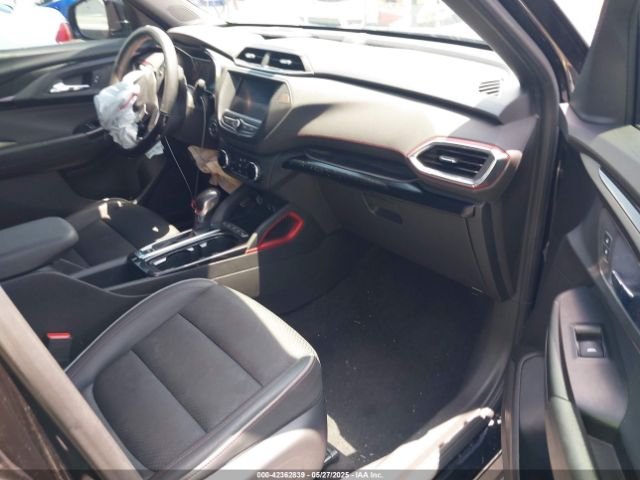 2022 CHEVROLET TRAILBLAZER KL79MTSL1NB041802 Photo 4
