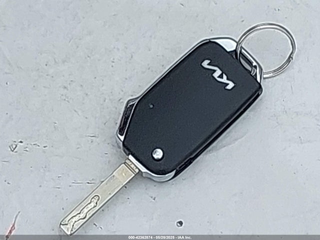 KNDJ23AU6R7233726 KIA 2024