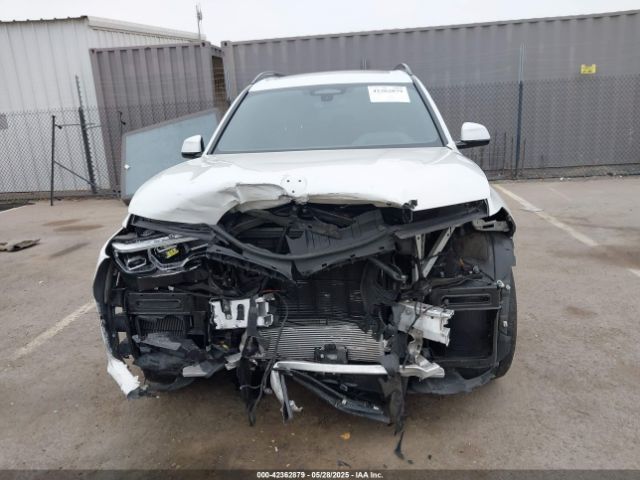 5UXCW2C00M9E49863 BMW X7