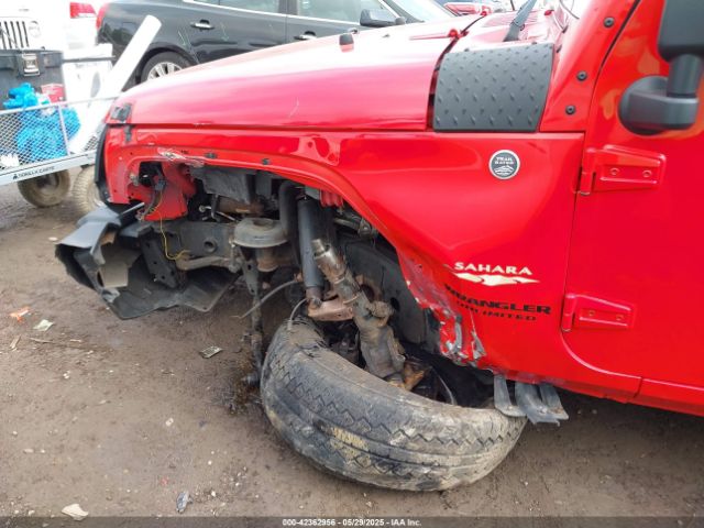 1C4BJWEG7EL245656 Jeep Wrangler Unlimited Sahara