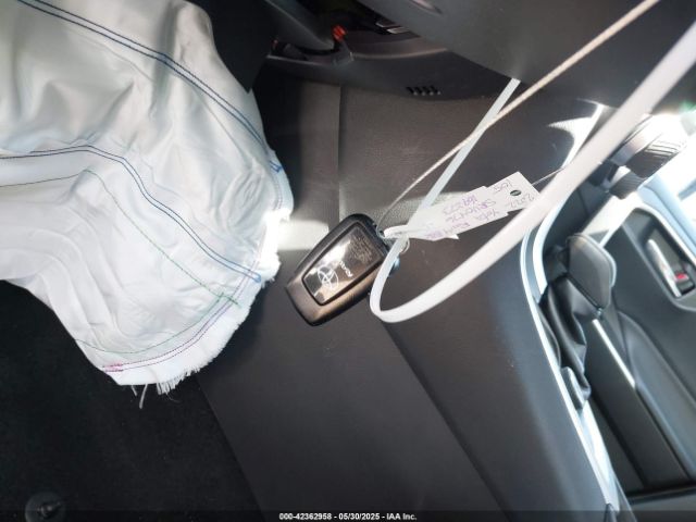 2022 TOYOTA RAV4 HYBRID 4T3RWRFVXNU061162 Photo 10