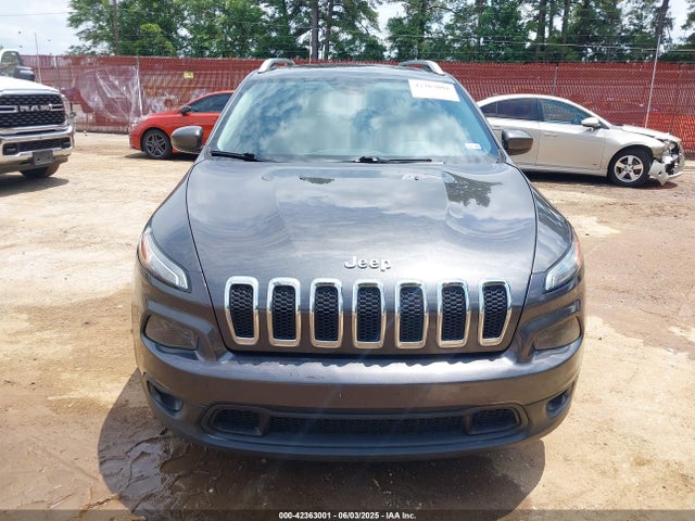 1C4PJLCB9GW173078 Jeep 2016
