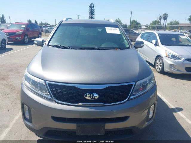 5XYKT3A62FG557953 KIA SORENTO LX