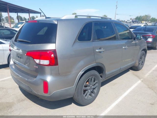 5XYKT3A62FG557953 KIA SORENTO LX