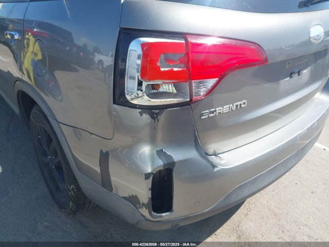 5XYKT3A62FG557953 KIA SORENTO LX