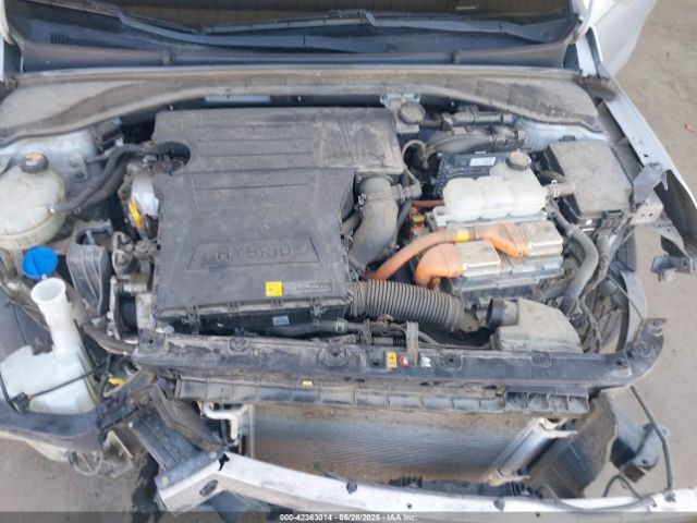KMHC65LC6KU124652 Hyundai Ioniq Hybrid Blue