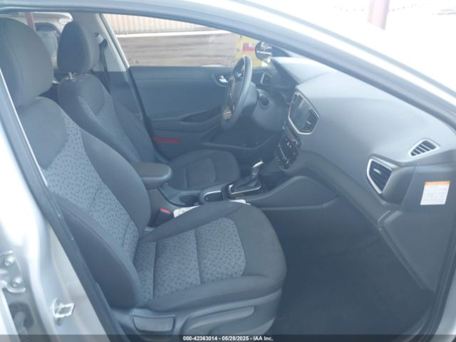 KMHC65LC6KU124652 Hyundai Ioniq Hybrid Blue