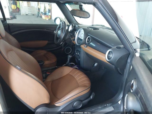 2013 MINI CONVERTIBLE WMWZP3C58DT551385 Photo 4