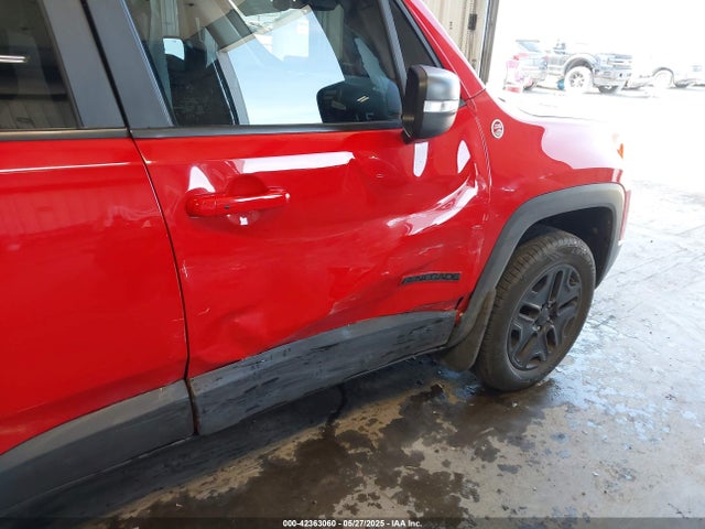 Jeep 2018 2018 ZACCJBCB6JPJ00583 Image 6