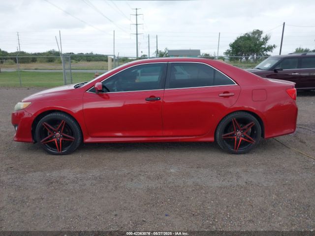 4T1BF1FK8EU830288 Toyota CAMRY SE