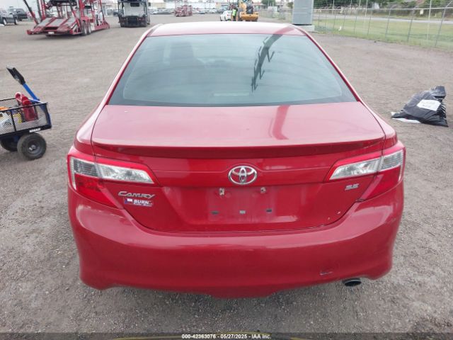 4T1BF1FK8EU830288 Toyota CAMRY SE