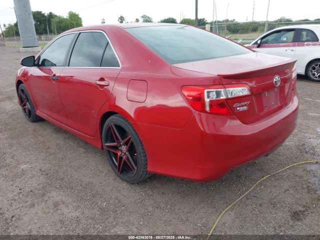 4T1BF1FK8EU830288 Toyota CAMRY SE