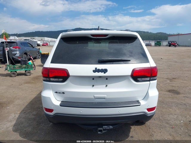 1C4RJFAG1LC137387 Jeep Grand Cherokee Upland 4x4