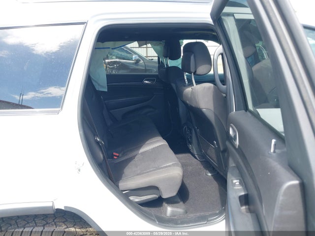 1C4RJFAG1LC137387 Jeep Grand Cherokee Upland 4x4