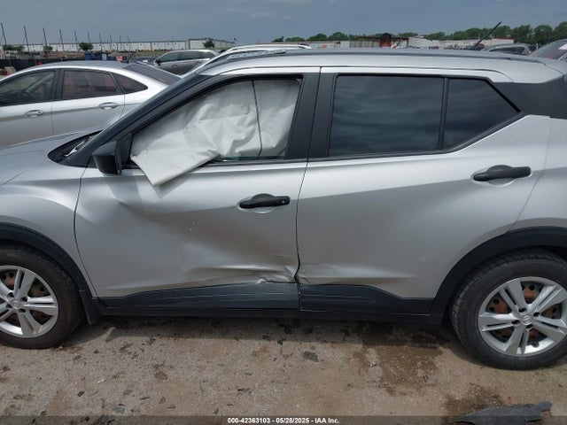Nissan 2020 2020 3N1CP5BV9LL570328 Image 6