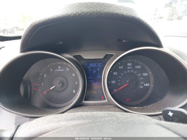 KMHTC6AD8EU182891 Hyundai Veloster Base W/black