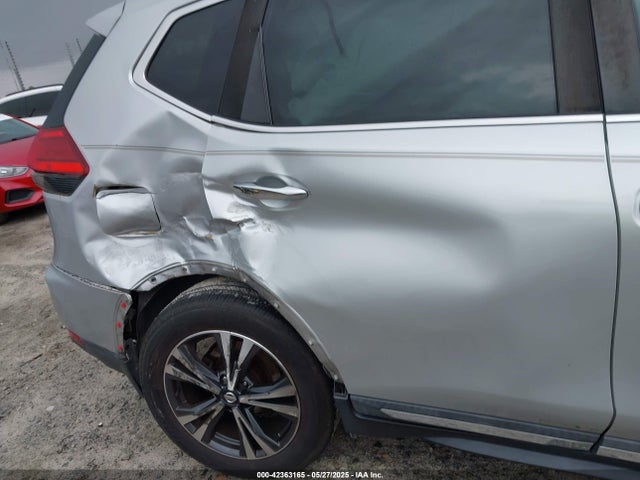 Продаж на аукціоні авто 2017 Nissan Rogue Sl, vin: 5N1AT2MT7HC756667, номер лоту: 42363165